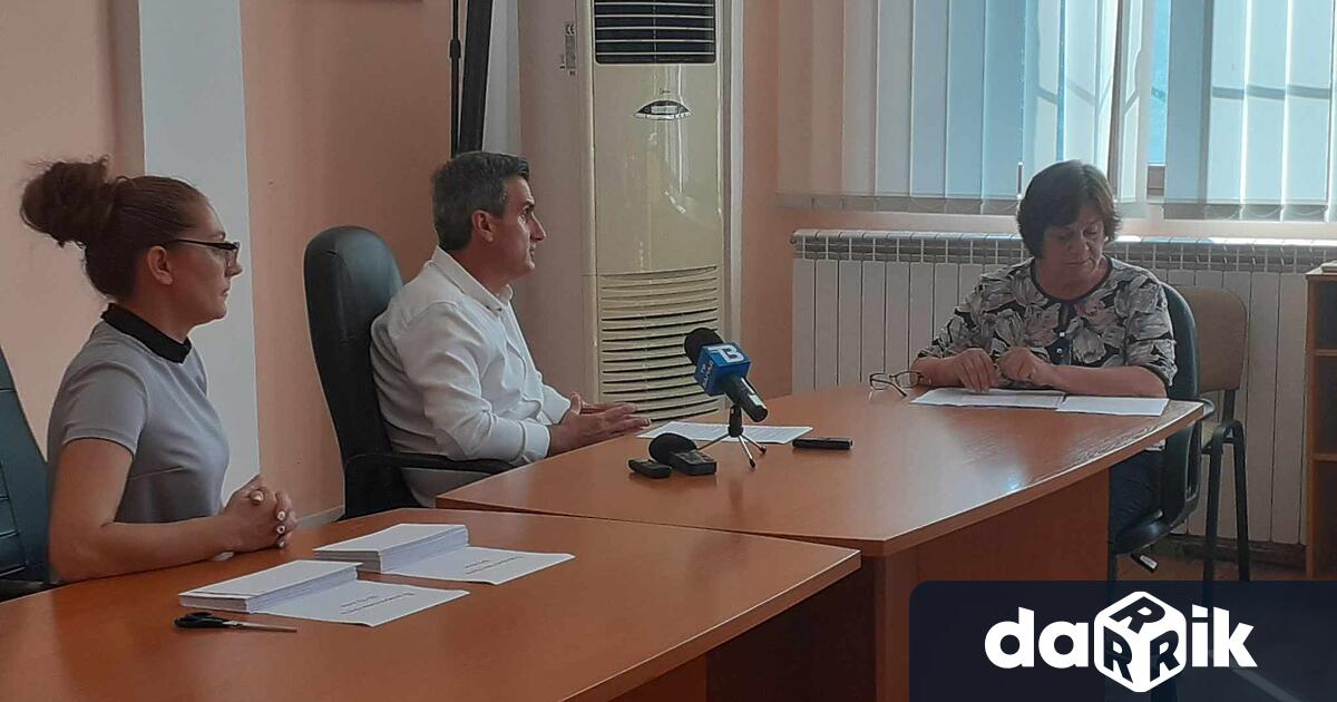 Разсекретиха резултатите от тестовете за общински стипендии в община Кюстендил