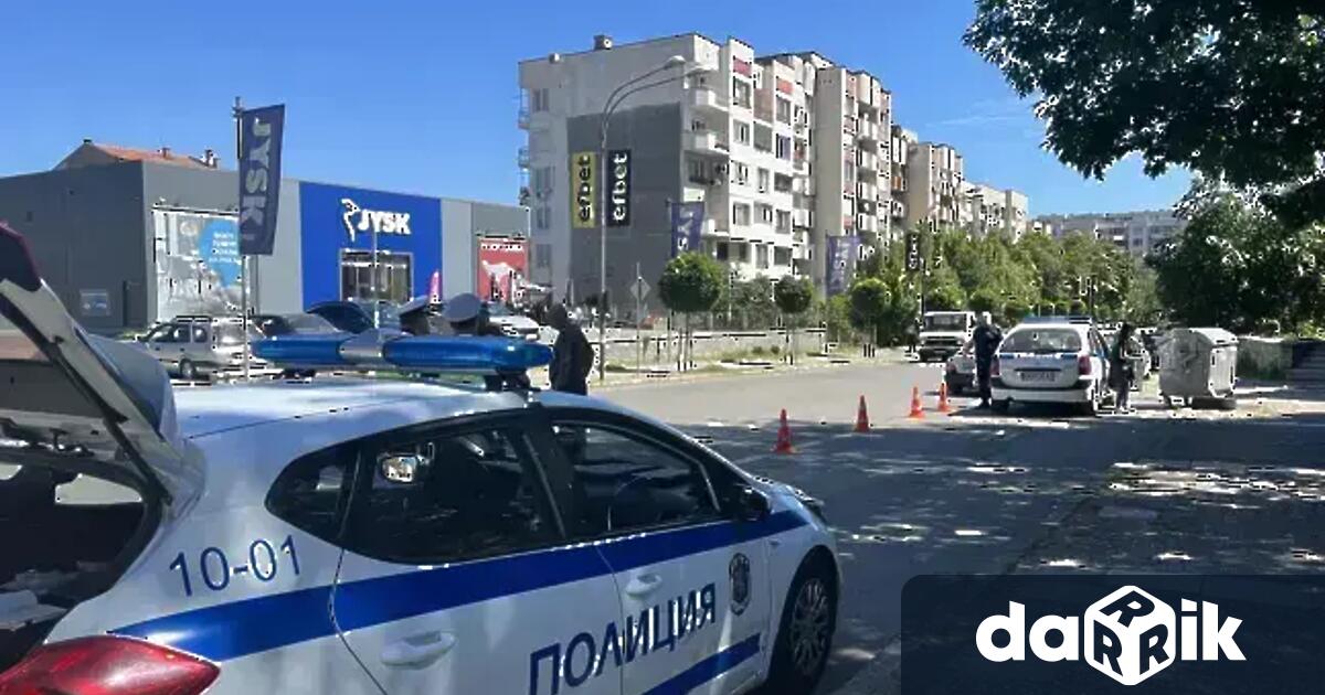 45 годишна водачка на таксиметров автомобил е задържана вчера от кюстендилски