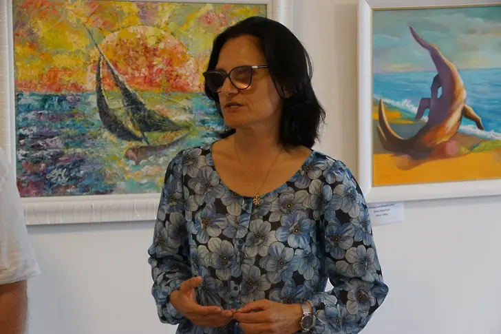 Изложба „Духовно пробуждане” в панаирните дни в град Левски/СНИМКИ/