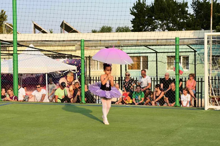 Бургас откри новото си спортно игрище