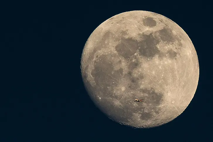 Индийският космически апарат вероятно е регистрирал сеизмична активност на Луната