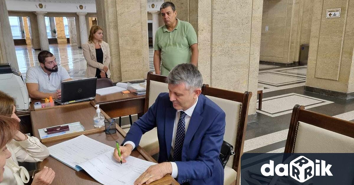 Коалиция Съединени за Пловдив“ внесе днес документи за регистрация в
