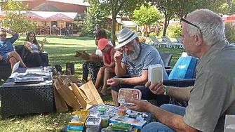 Калия Калъчева пред Дарик за срещата й със „Звук и Цвят“  и за първата й любов - живописта 