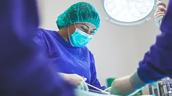 Мълчаливата болка: Жени хирурзи разкриват, че са обект на сексуален тормоз в медицинската професия 