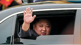 Ким Чен-ун вече е в Русия