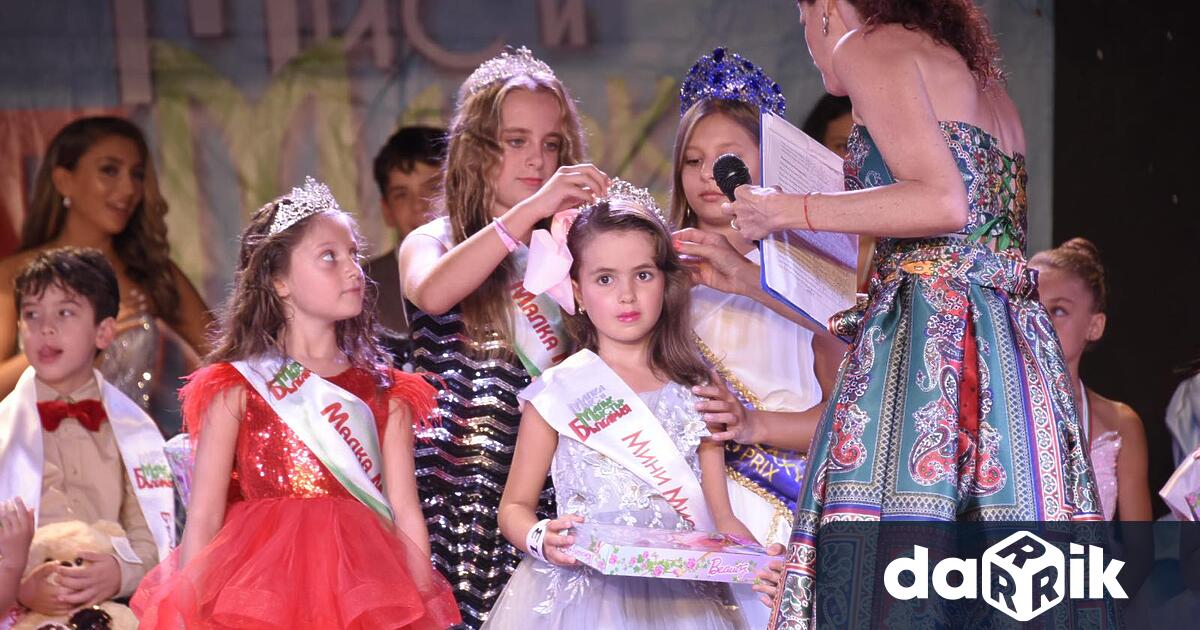 Дъщерята на вице Мисис Бургас 2017 Ваня Димитрова бе една