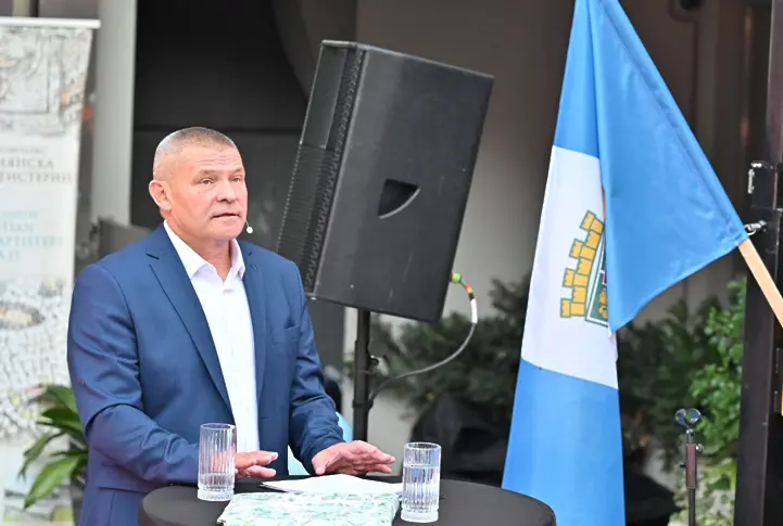 Руси Чернев официално влезе в битката за кмет на Пловдив
