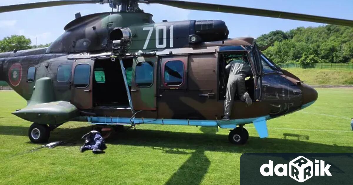 Военни и вертолет Cougar от ВВС се включиха в спасителнаоперация