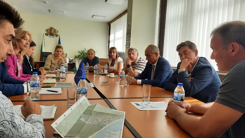 Търси се решение за пречиствателната станция за отпадни води „Албена“
