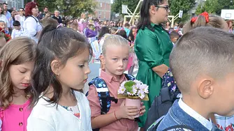 Вижте как откриха новата учебна година в училищата и детските градини в Община Видин