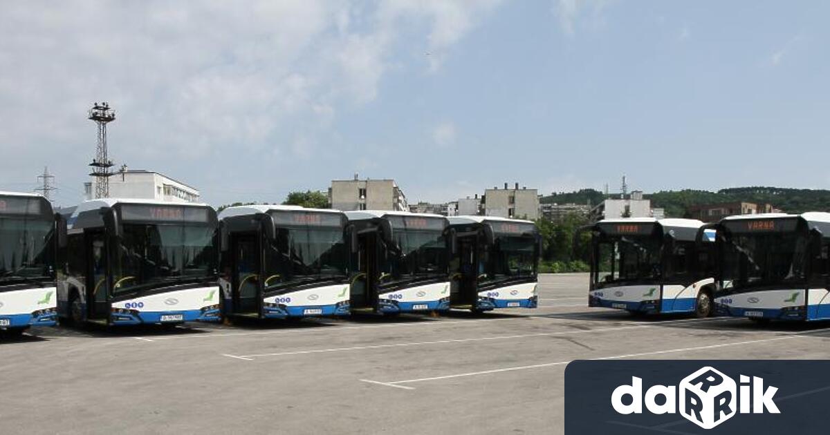 Курсовете на нощните автобуси във Варна се преустановяват от днес