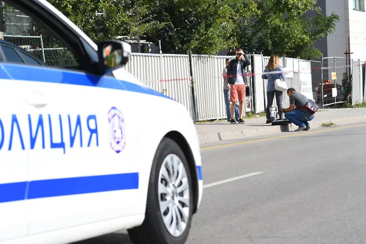 18-годишен почина, след като беше прострелян от полицай в София