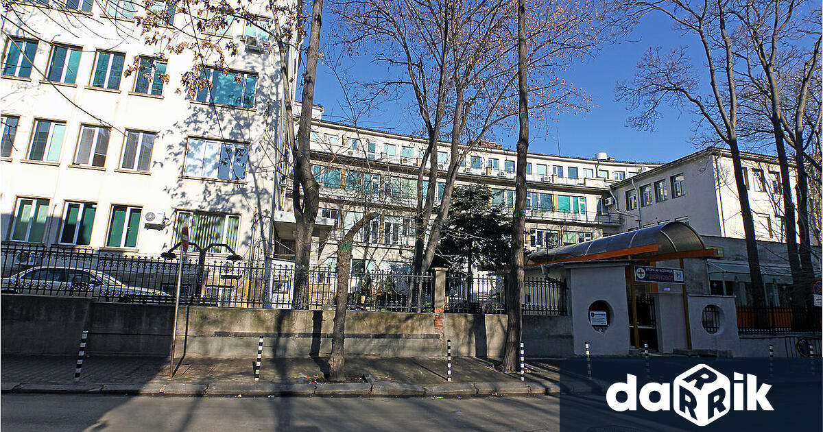 Медици от Втора АГ болница Шейново в София по обед