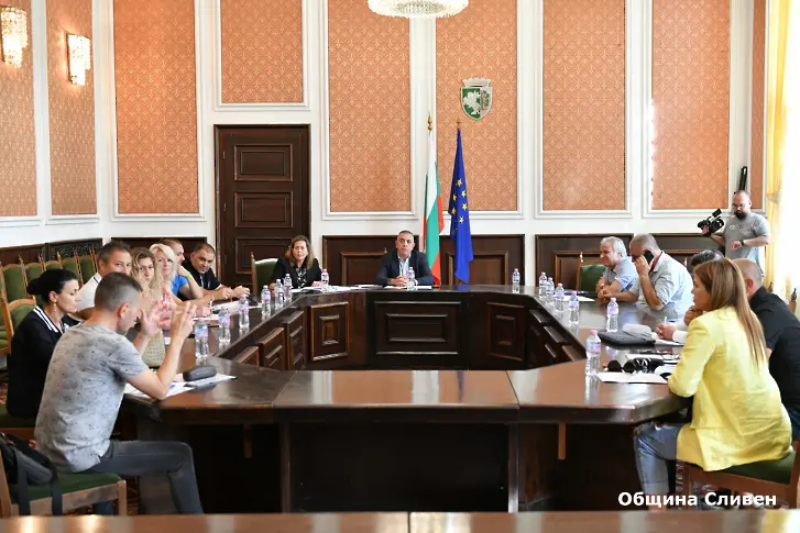 Партиите и коалициите се споразумяха за съставите на СИК-овете в Сливен