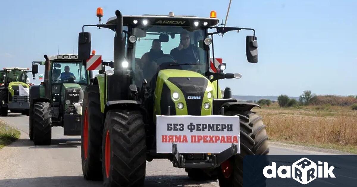 Производителите от сектор Земеделие остават в протестна готовност съобщи Инициативният