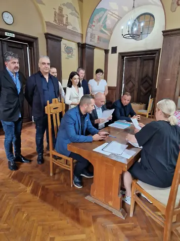 ПП „Български възход“ регистрира пълна листа за местните избори в Бургас