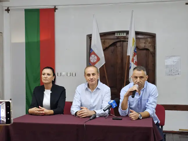 Кандидати за съветници от Коалиция ГЕРБ: Показваме на децата от Кюстендил кой е правилният път и с грижа към хората в неравностойно положение