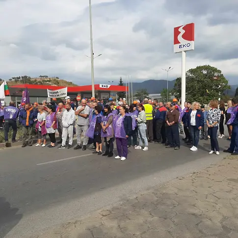 И сливенските енергетици излязоха на протест