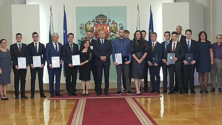 Д-р Марин Буков е носителят на тазгодишната награда „Джон Атанасов”