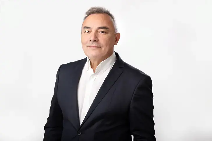 Кръстю Кръстев по Дарик: Проблемът в сектор „Култура” е , че всеки се опитва да се спаси поединично