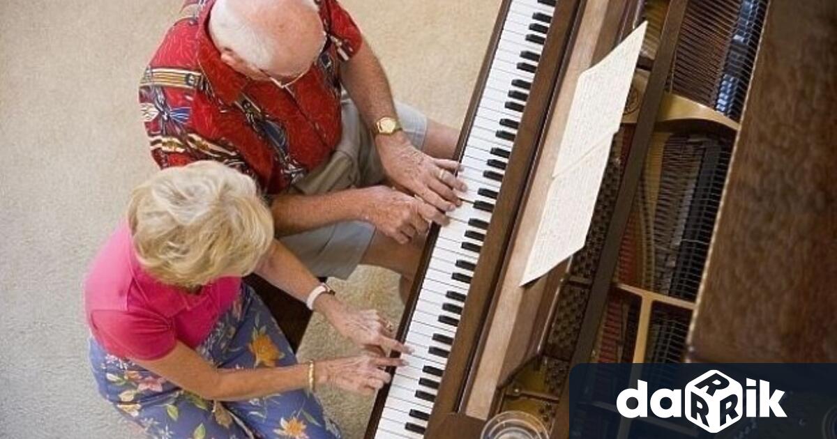 От Световен ден на музиката през Ден на възрастните хора