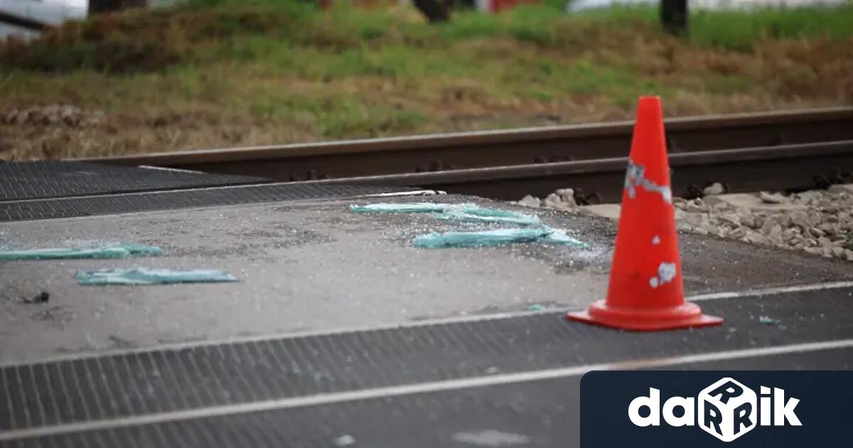 Влак прегази 14 годишно момиче на прелеза на Скутаре Тежкият инцидент е