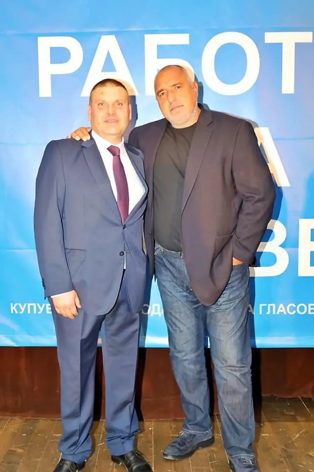 Бойко Борисов в Плевен: Ако изберете д-р Валентин Христов за кмет, ще има и стадион, и зала, и "Хемус"