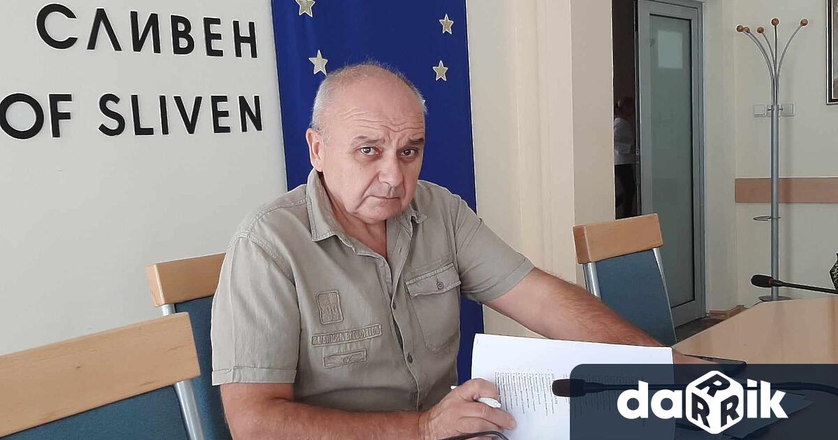 Четирима кандидати за кметове на кметства в Сливенска община са