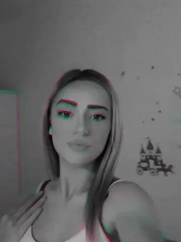 Издирват 16-годишната Николета Костадинова Палова от Сливен