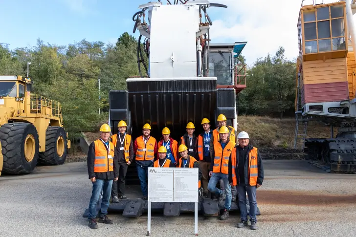 Студенти от най-стария минен университет в света посетиха „Асарел-Медет“