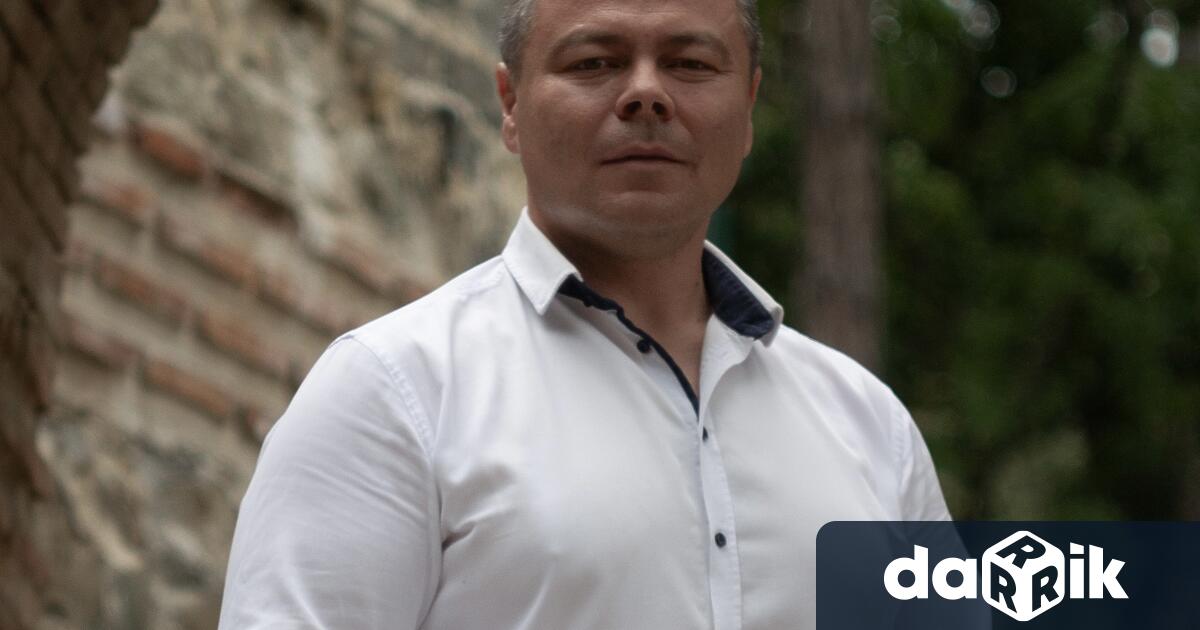 Кандидатът за кмет на общинаКюстендил от БСП Йордан Тодоров представя