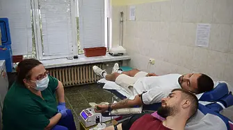 Шестима души дариха кръв в първия ден от акцията „Усмихни сърце“