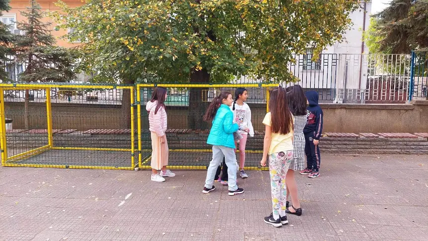 Доставиха първите контейнери за инициативата “Часът на класния да бъде гласът на природата“