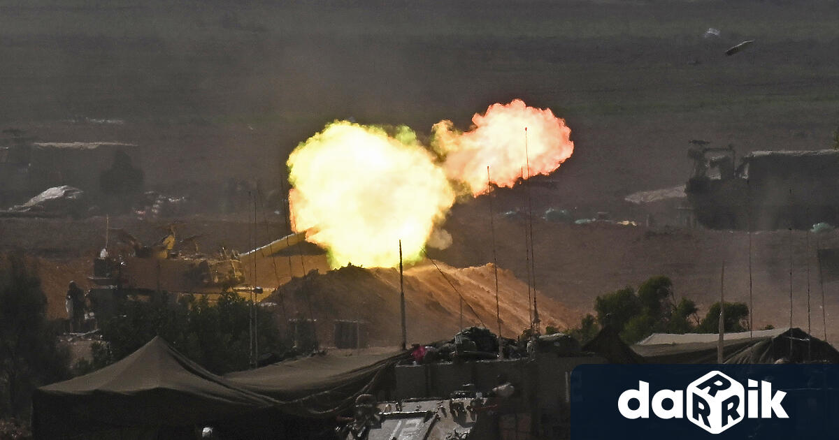 Израелски удари са нанесени в двете основни летища в Сирия