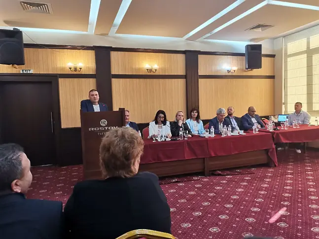 Д-р Валентин Христов на среща с КНСБ: Хората трябва да се чувстват спокойни, за да се развива и градът ни