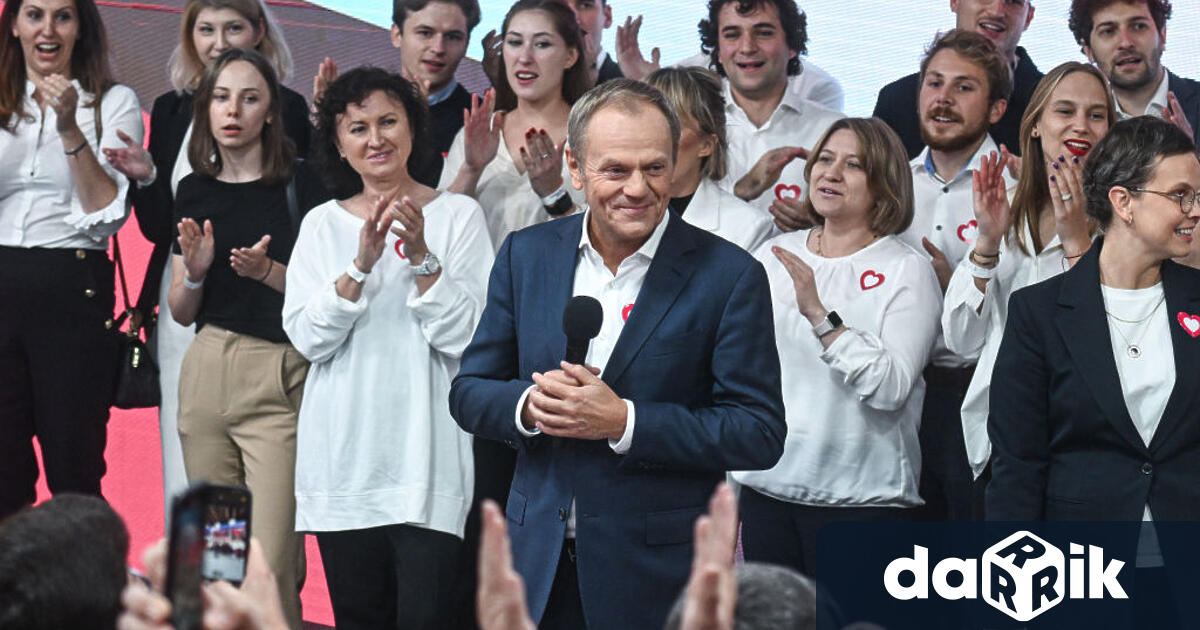 Лидерът на полската опозиция Доналд Туск обяви началото на нова