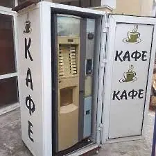Разбиха кафеавтомат във Враца