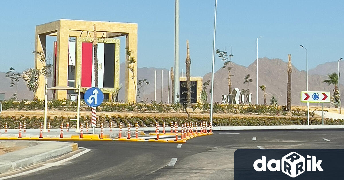 Граничният пункт Рафа е отворен от египетската страна ноeбомбардиран нееднократно