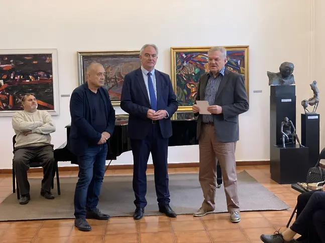 Георг Спартански: Когато човек прави нещо за себе си, то умира заедно с него - когато го прави за другите, то остава да живее вечно