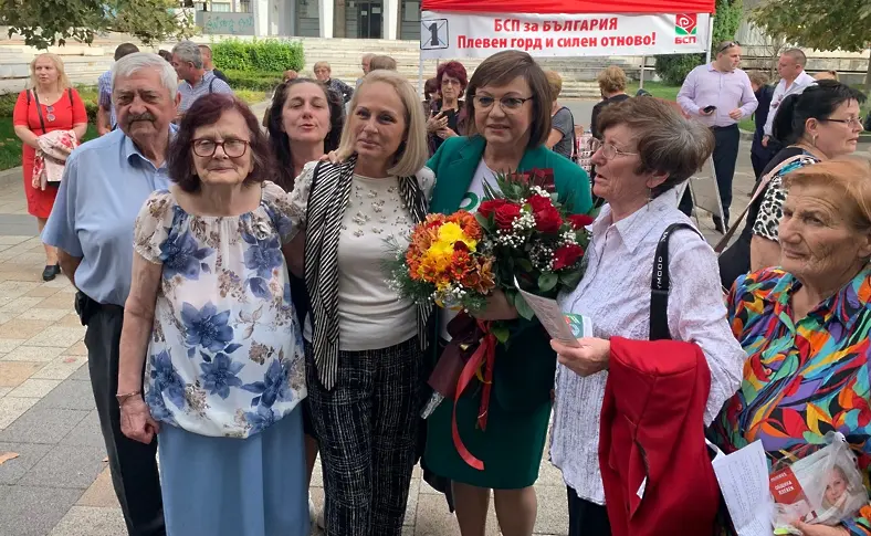 Корнелия Нинова подкрепи кандидата за кмет на Плевен, Ева Маринова