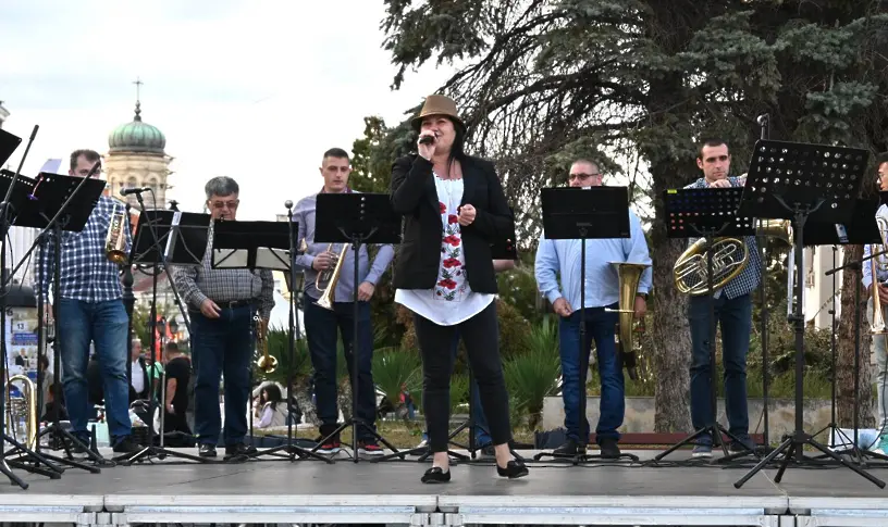 С концерт на Духовия оркестър завършиха празниците за Димитровден във Видин