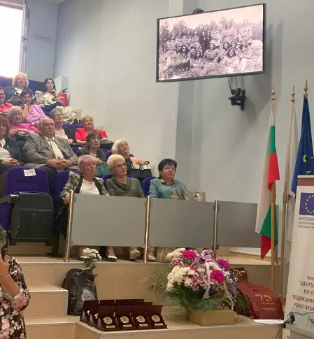 Медицински колеж - Плевен тържествено отбеляза 75 г. от основаването си/СНИМКИ/