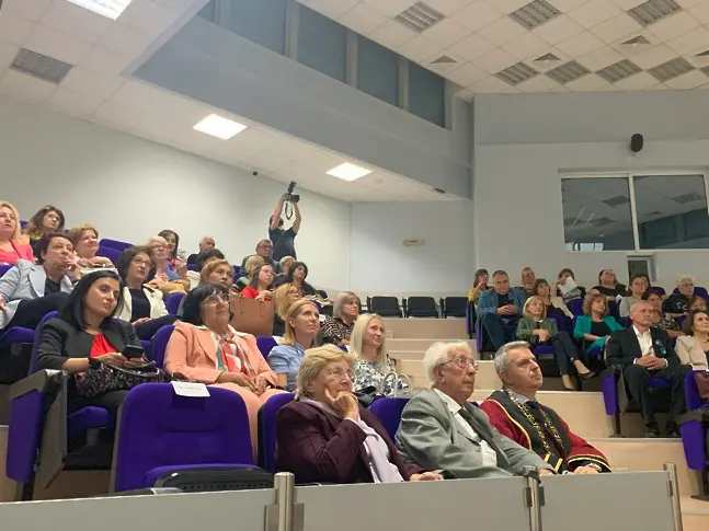 Медицински колеж - Плевен тържествено отбеляза 75 г. от основаването си/СНИМКИ/