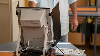 ЦИК ще обсъди отмяната на машинния вот за предстоящите избори