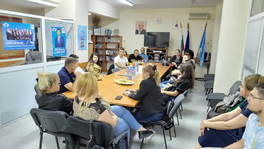 Младежите на ДПС обсъдиха конкретни мерки в полза на младите хора в Русе