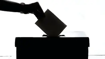 ЦИК реши: На местните избори гласуваме само с хартиени бюлетини