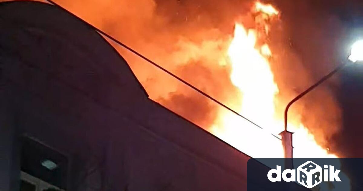 Пожар е горял в жилищна кооперация на бул. България“ 31
