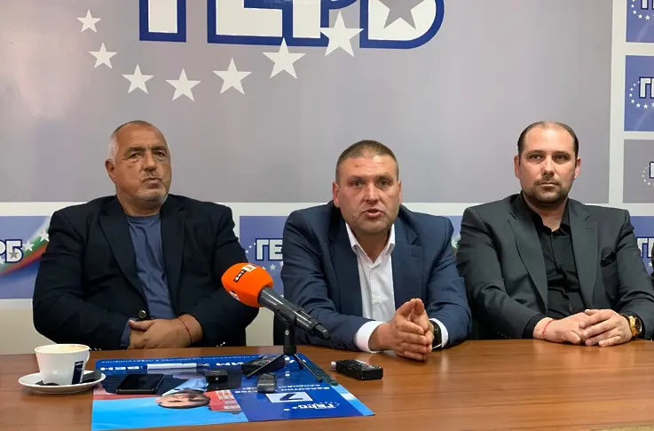 Бойко Борисов в Плевен: Ако бяхме истинска коалиция, Кирил Петков трябваше да е тук и заедно да подкрепим д-р Валентин Христов за кмет