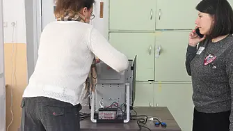 Ива Лазарова по Дарик: Анализ след предишния вот щеше да реши проблема с хартията за машините сега