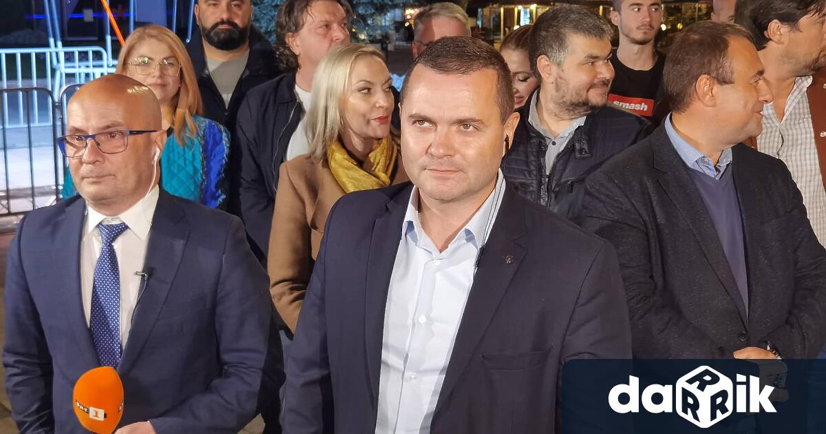 Пенчо Милков печели втори мандат в Русе По предварителни данни